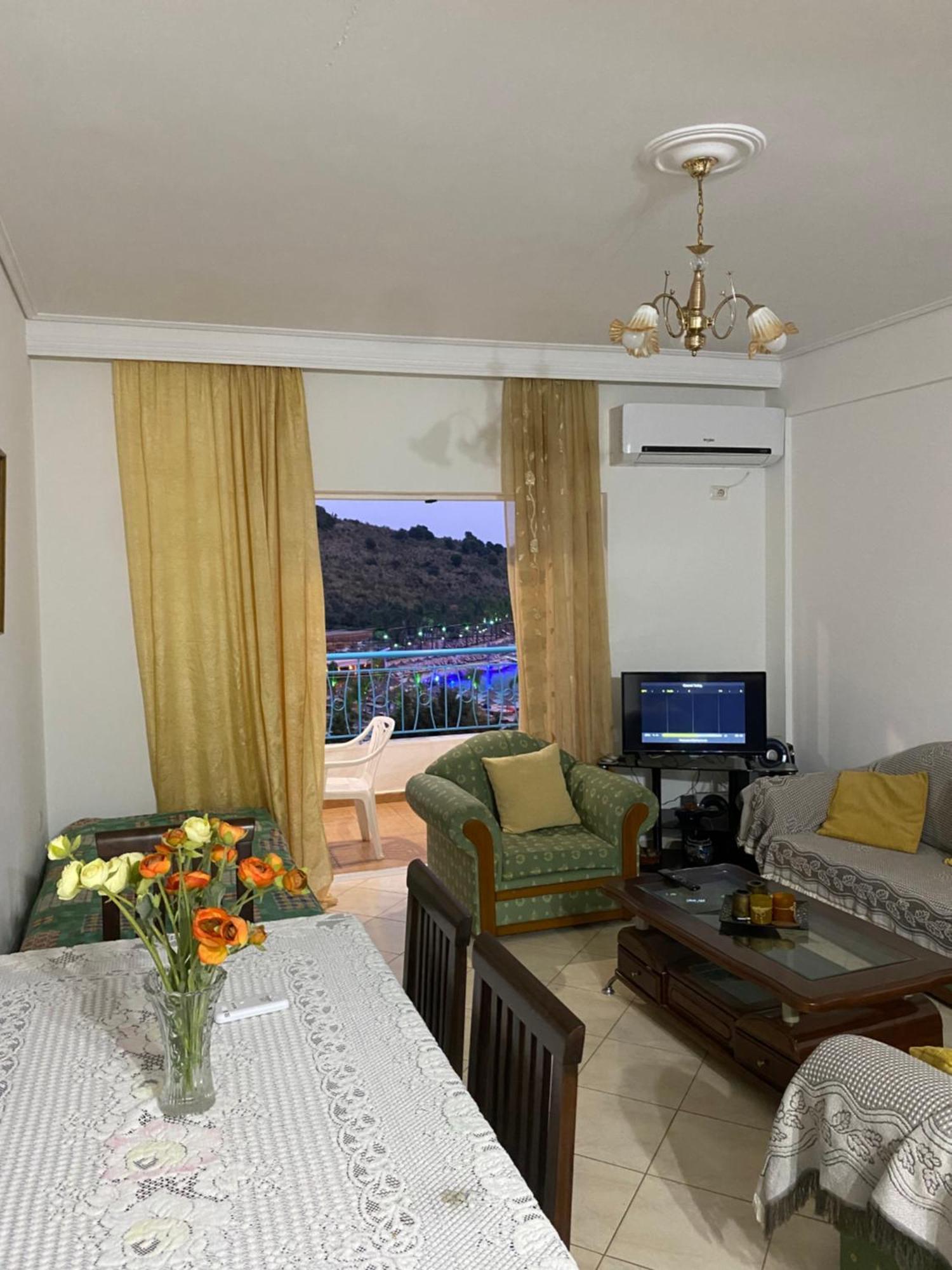 Apartaments Rraku Sarandë Eksteriør bilde