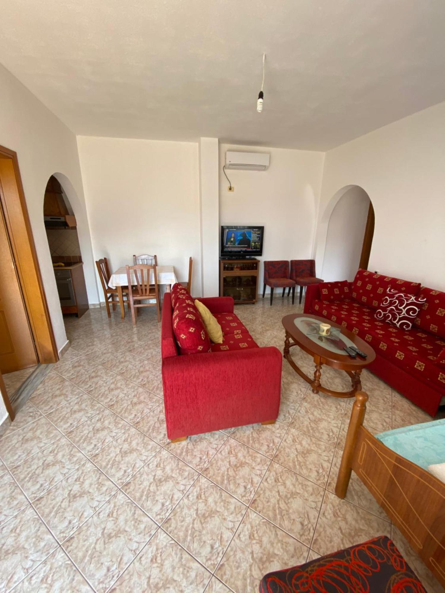 Apartaments Rraku Sarandë Eksteriør bilde