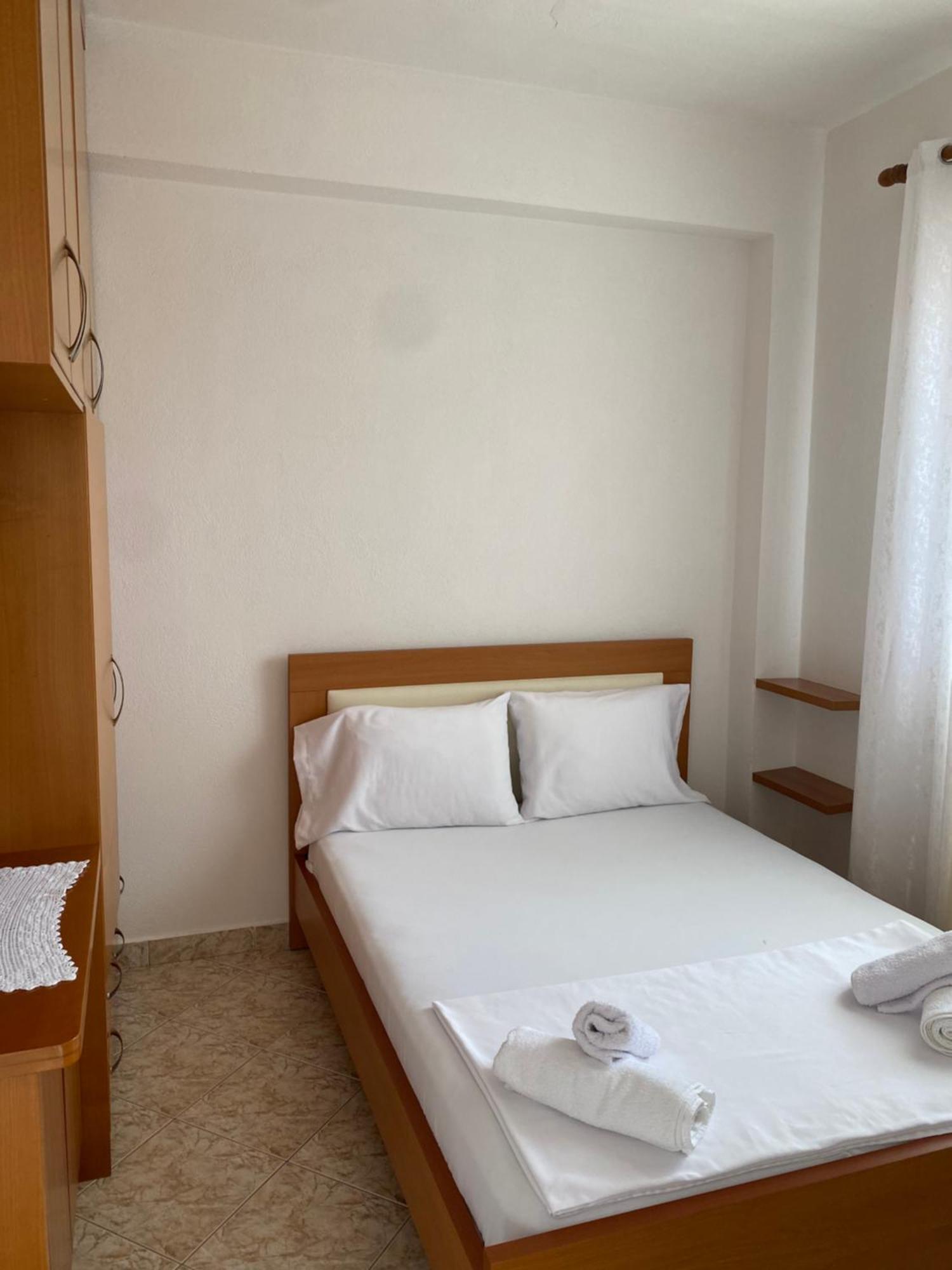 Apartaments Rraku Sarandë Eksteriør bilde