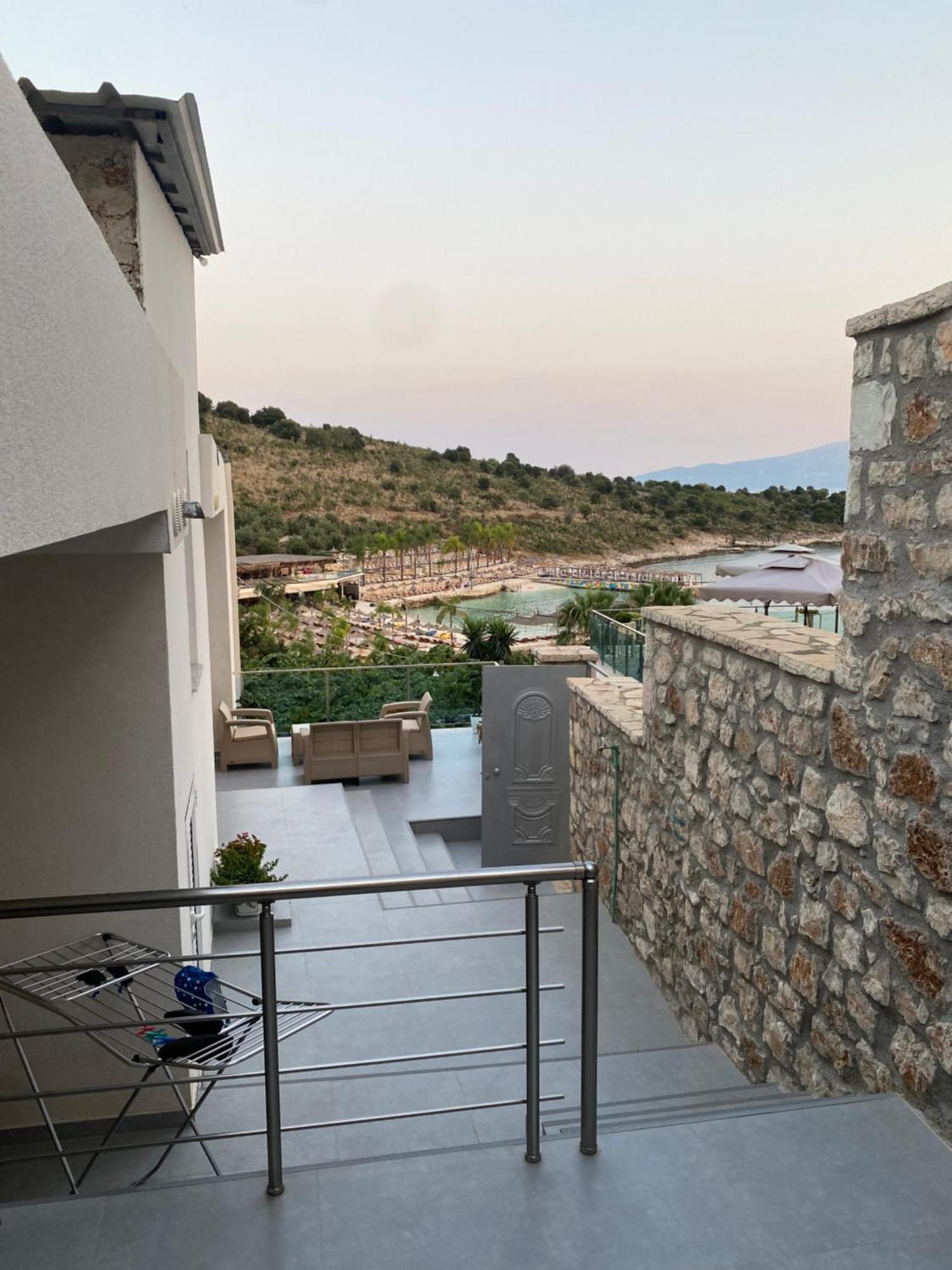 Apartaments Rraku Sarandë Eksteriør bilde