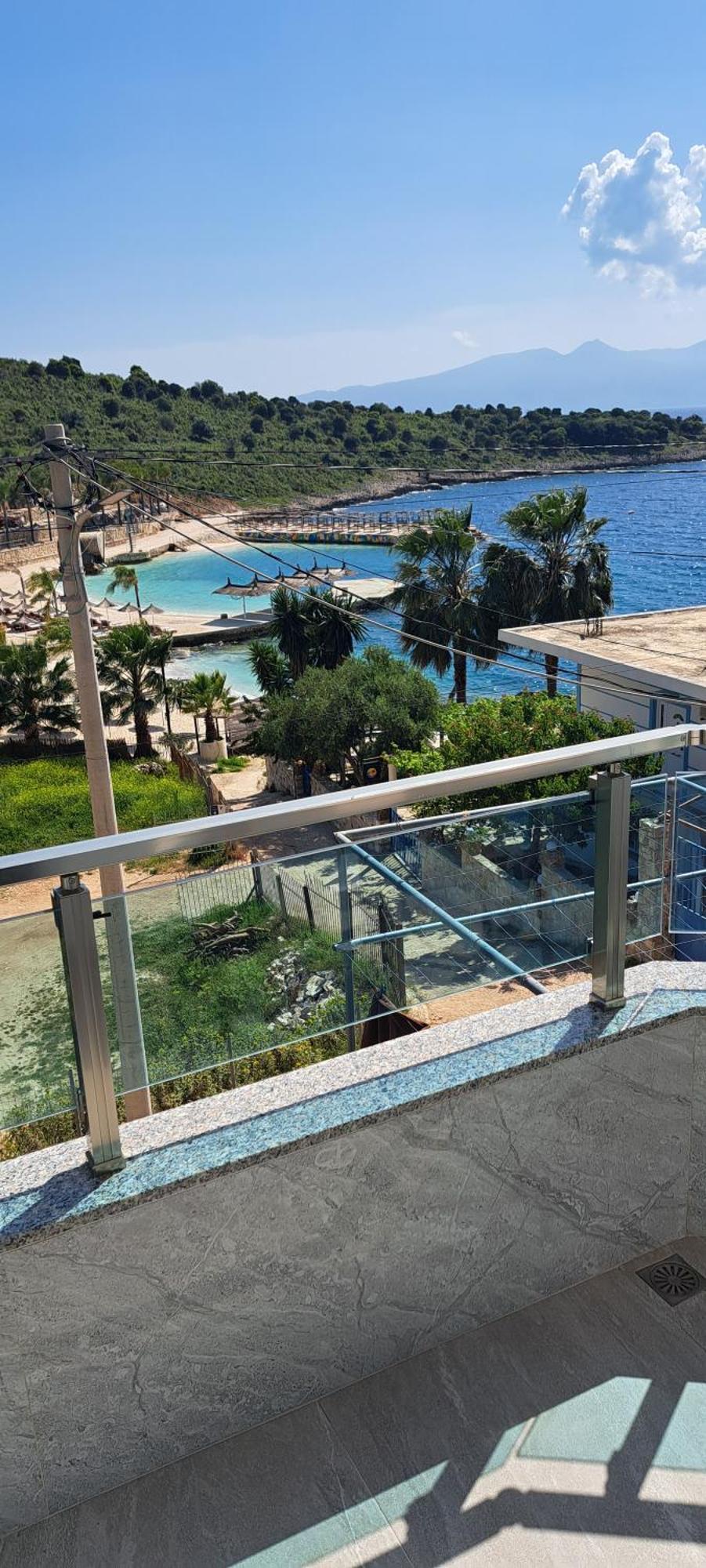 Apartaments Rraku Sarandë Rom bilde