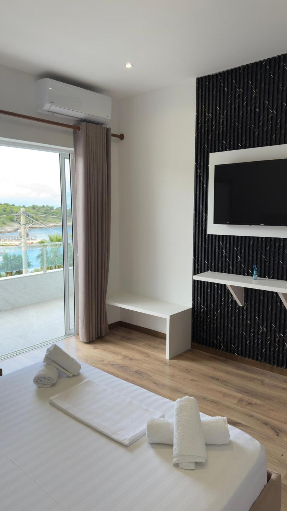 Apartaments Rraku Sarandë Eksteriør bilde