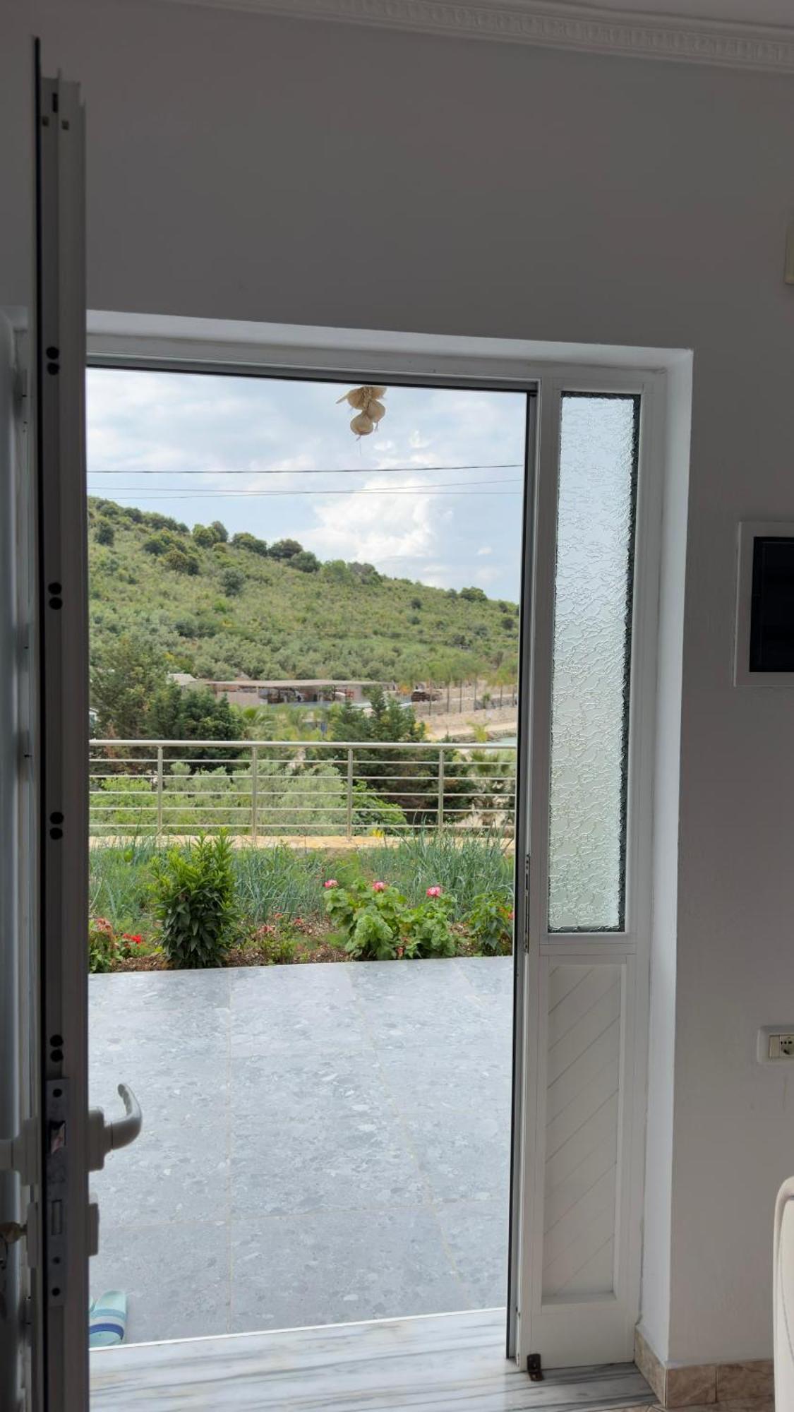 Apartaments Rraku Sarandë Eksteriør bilde
